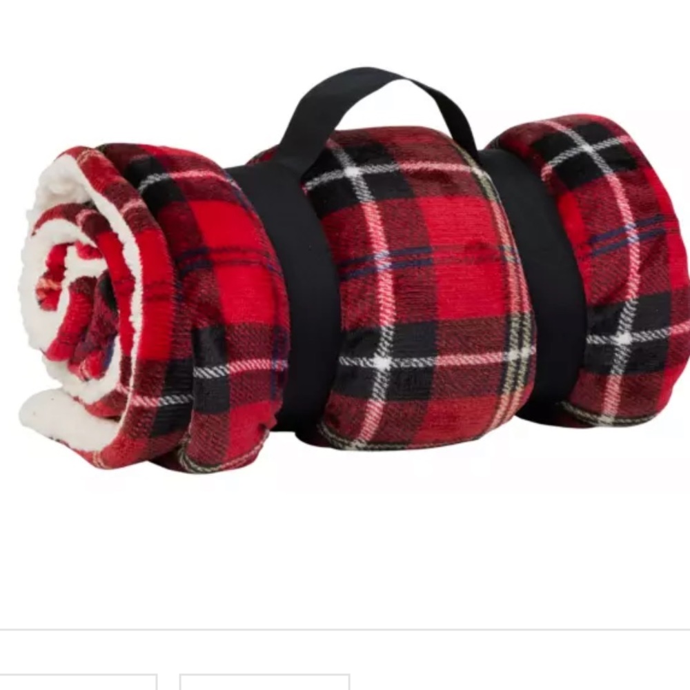 Dick’s Northeast Outfitters Cozy Cabin Plaid Blanket 50x60